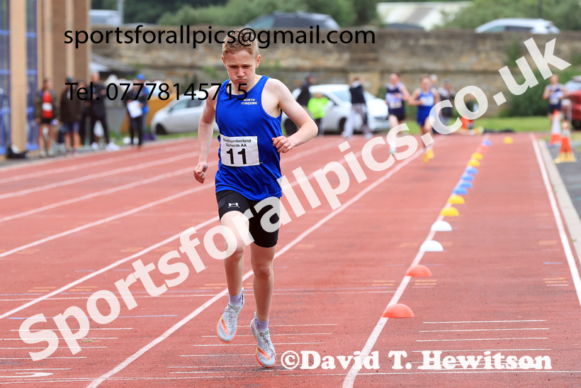 Middle Distance, 2026 Northumberland Schools Track and Field, Wentworth, Hexhan. Photo: David T. Hewitson/Sports for All Pics
